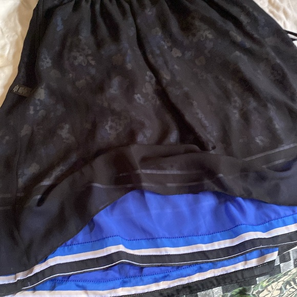 Floral Sleeveless Dress - Picture 12 of 17